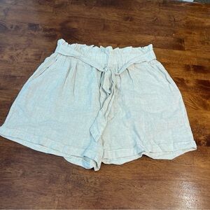 Allie Rose Cotton Linen ruffle tie waist shorts size medium